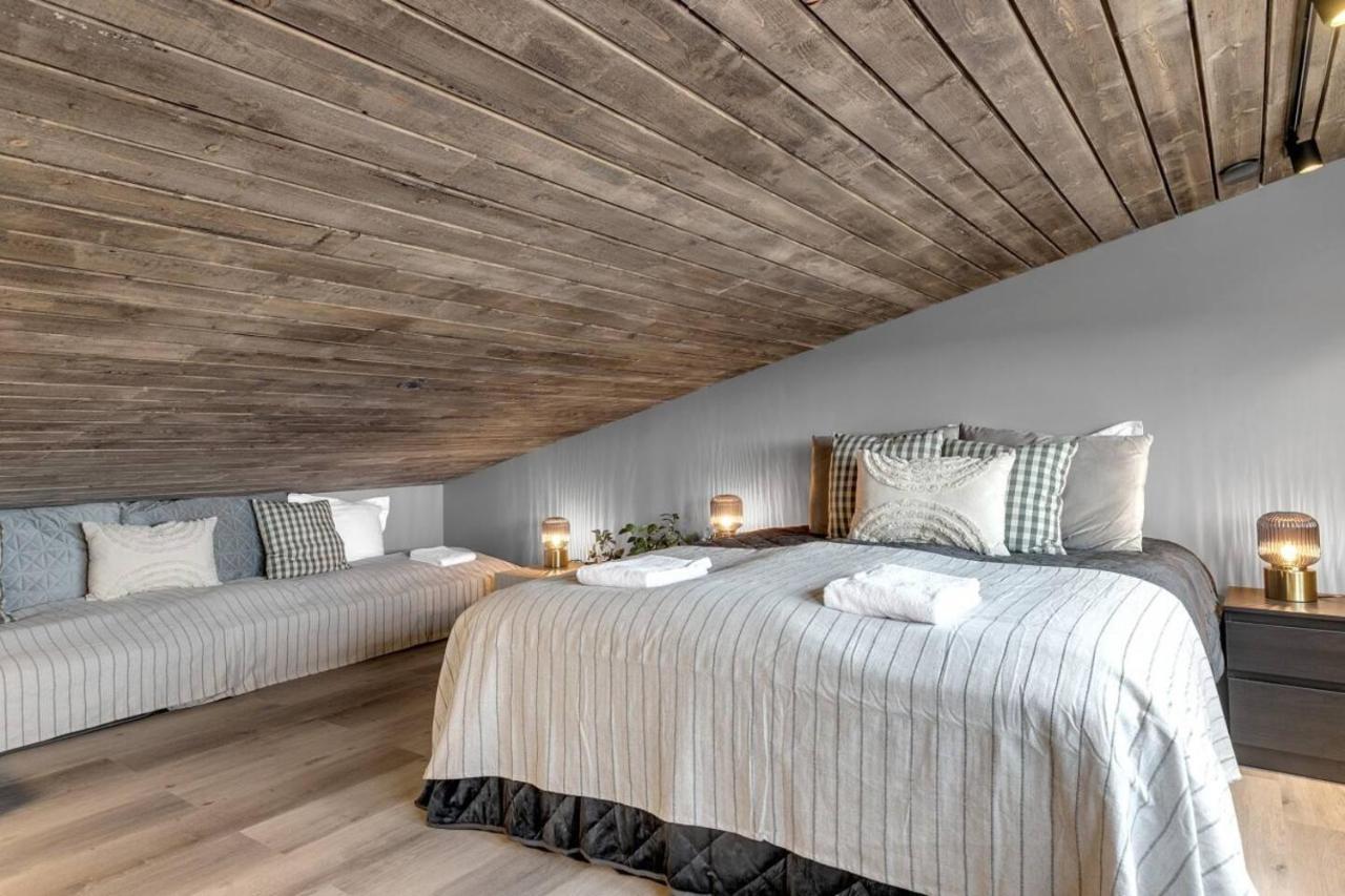Luxury Log Home With A Hot Tub Selfoss Ngoại thất bức ảnh