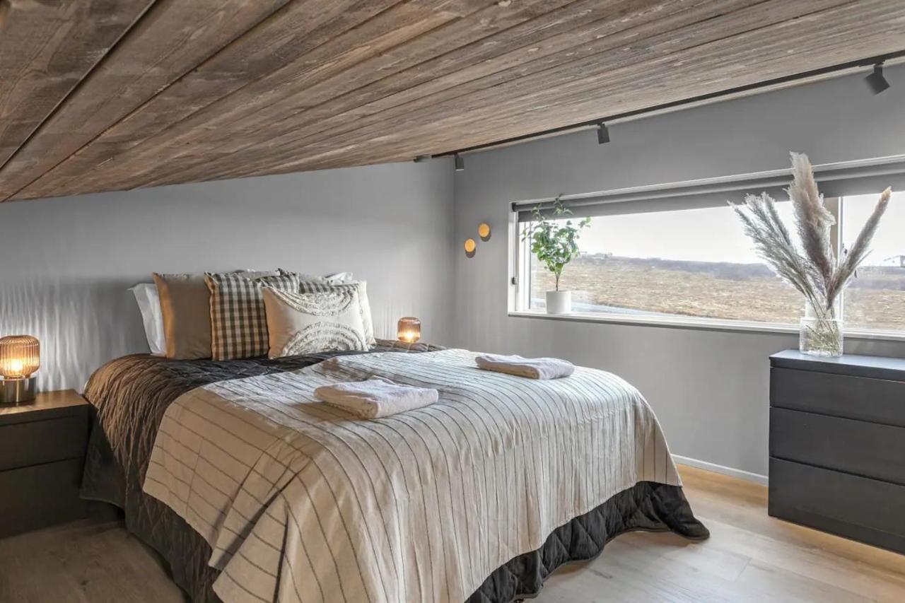 Luxury Log Home With A Hot Tub Selfoss Ngoại thất bức ảnh