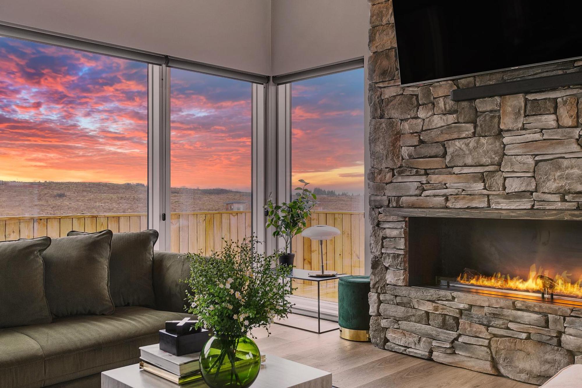 Luxury Log Home With A Hot Tub Selfoss Ngoại thất bức ảnh